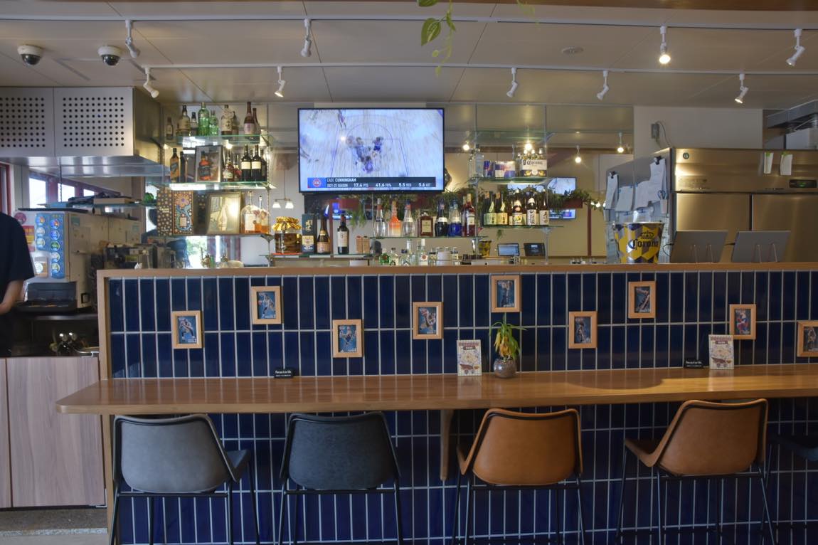GO KINGS! CAFE (ゴーキングス！カフェ)