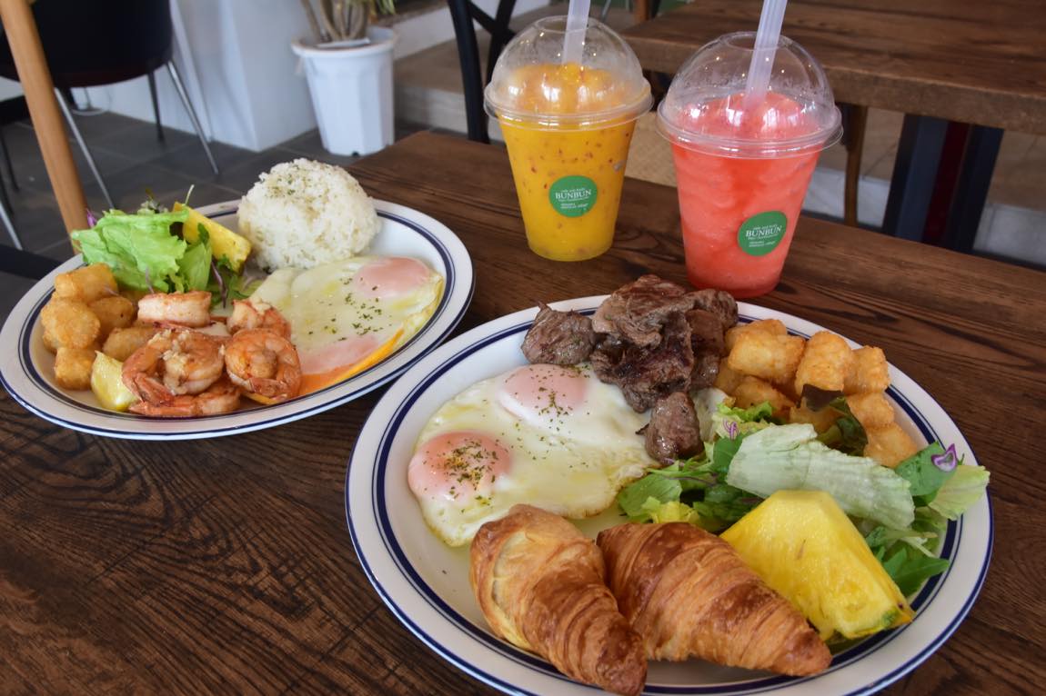 cafe and fruits BUNBUN (カフェアンドフルーツブンブン)