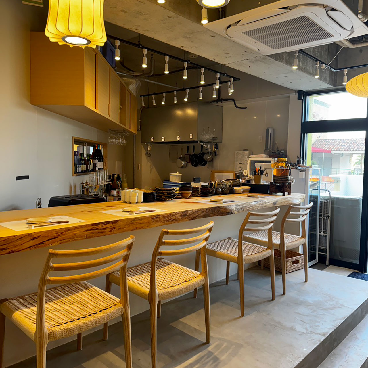 the_post_chatan-pict01